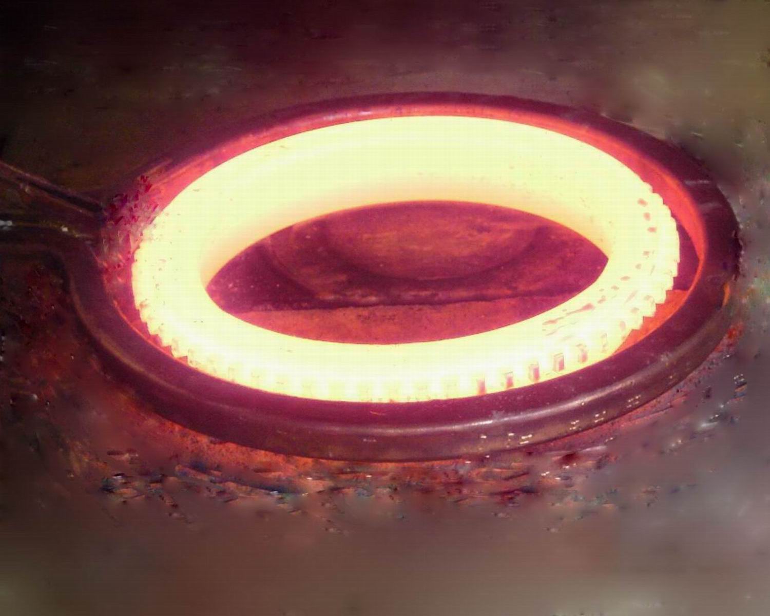 给大家讲解一下关于淬火炉回火问题及保温的问题