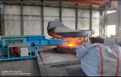 熔炼炉自动加料视频